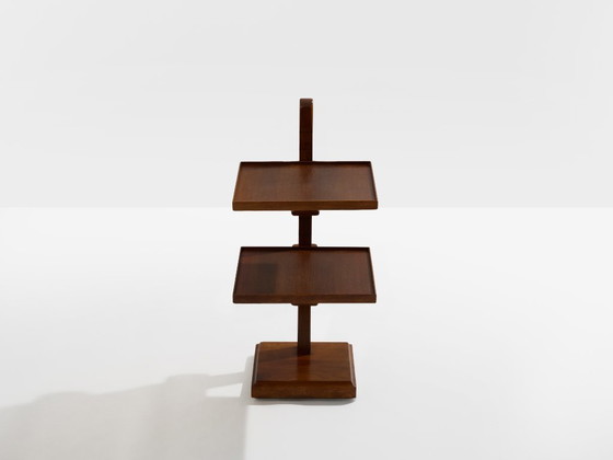 Image 1 of Franse art deco serveertafel van getint eikenhout uit 1940.