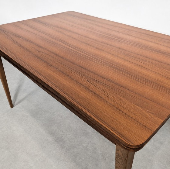 Scandinavian Extendable Teak Dining Table, Circa 1960 – Wood (photo 5 of 9)