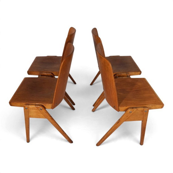 Set aus 4 Bauhaus-inspirierten Esszimmerstühlen, stapelbar, 1950 – Holz (photo 7 of 19)