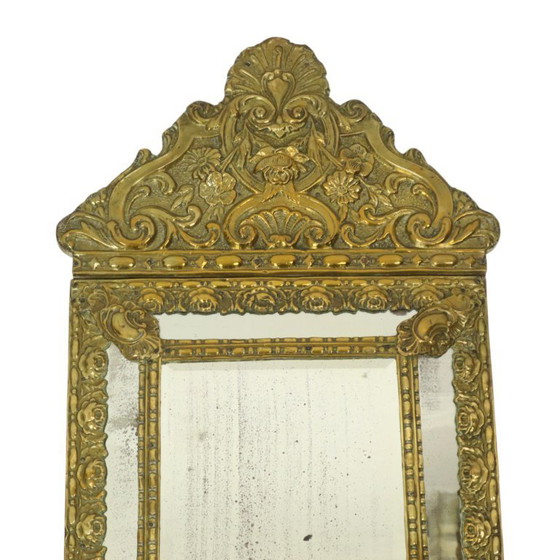 Image 1 of Miroir à coussin ancien Miroir Repousse France