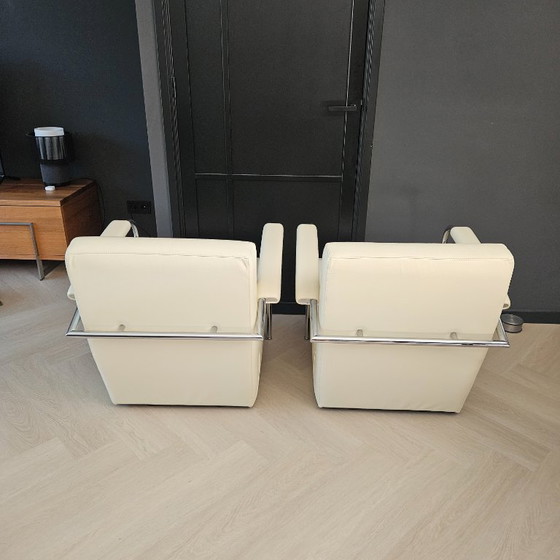 2x Leolux Scylla Armchairs leather cream-white – Chrome (photo 3 of 10)