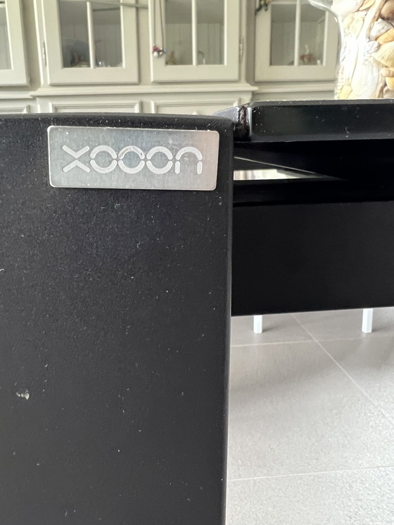 Image 1 of Dining table XOOON
