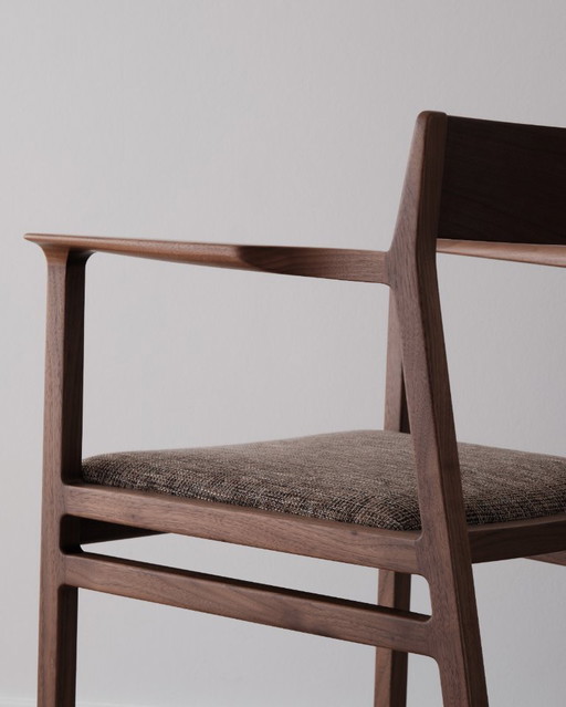 2 sillones de comedor Formosus Home, nogal