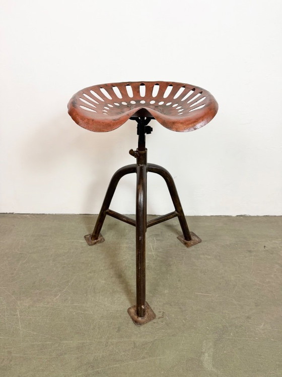 Image 1 of Vintage Industrial Swivel Chair, 1950s