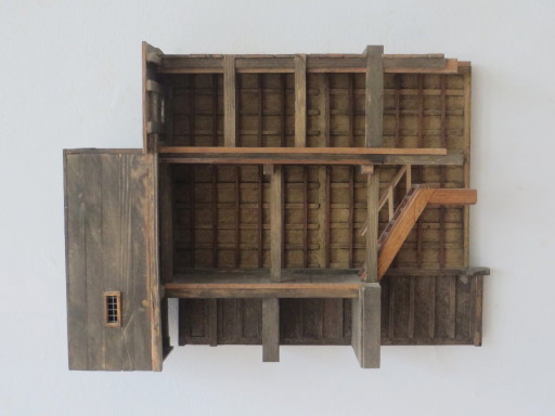 Eric van Solm - ´Abandoned´ – beeldhouwkunst, Wood, Hedendaags