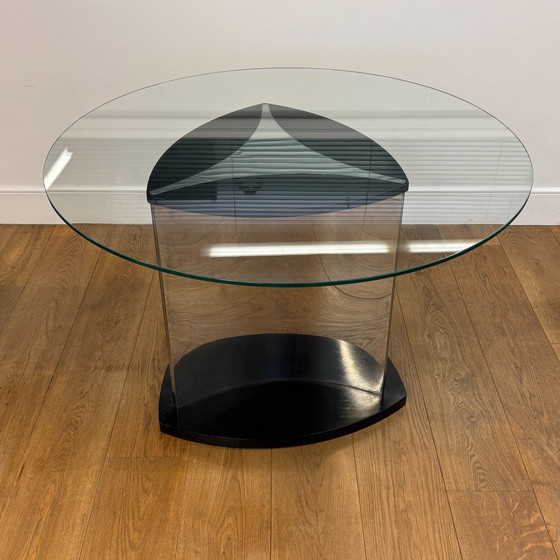 Image 1 of Mesa redonda italiana de cristal con base de metal, 1980