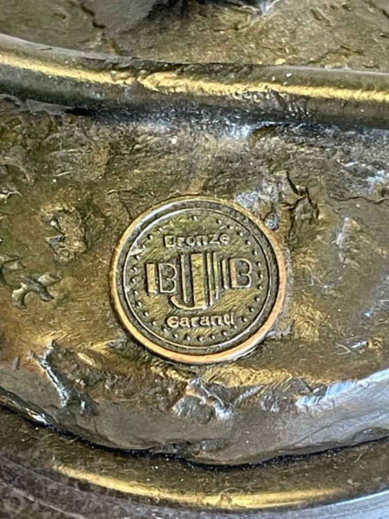 Image 1 of Art Deco sculptuur – Hoepeldanseres – Decoratief brons – Gesigneerd P. Collinet – 39 cm