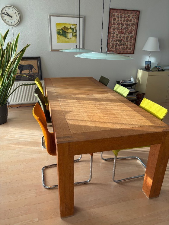 Image 1 of Linteloo VNU table.