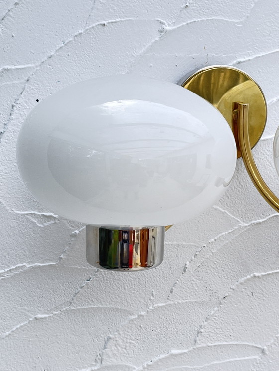 Image 1 of Doppia applique in ottone opalino