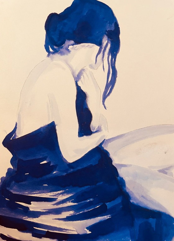 Image 1 of Retrato en acuarela monocromático azul índigo de una mujer "saliendo del baño".