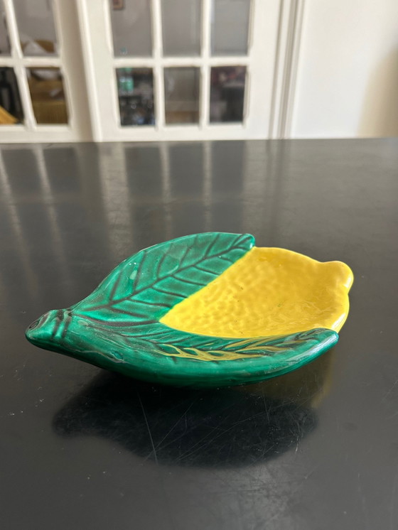 Image 1 of Grand Vide Poche en Céramique Citron