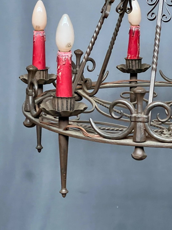 Lampadario in ferro battuto in stile gotico. – Metal (photo 4 of 8)