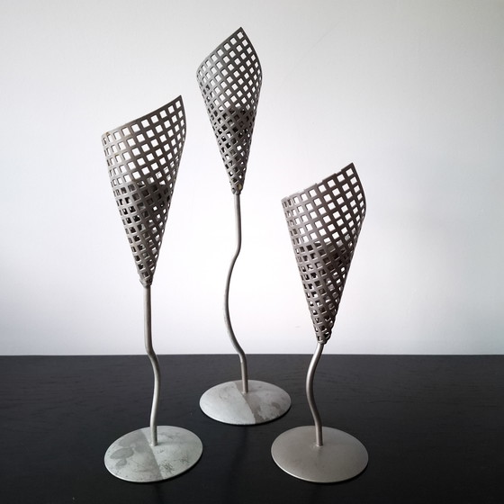 Image 1 of 3x vintage kandelaar Memphis Milano grijs metaal jaren 80