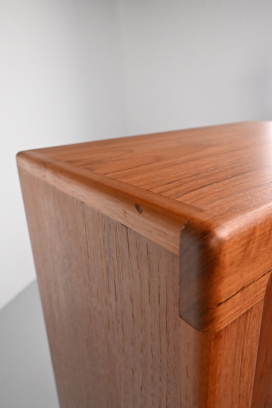 Image 1 of Armoire haute Silkeborg