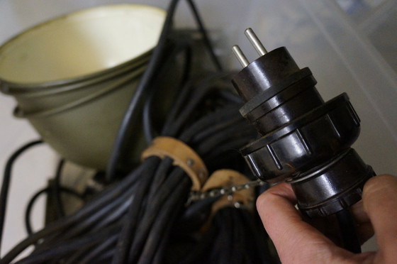 Image 1 of 3 originele militaire legertent / legerkamp lampen