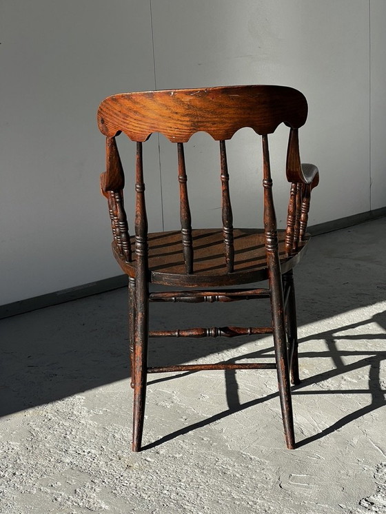 Image 1 of Vintage Windsor armchair in turned and carved wood