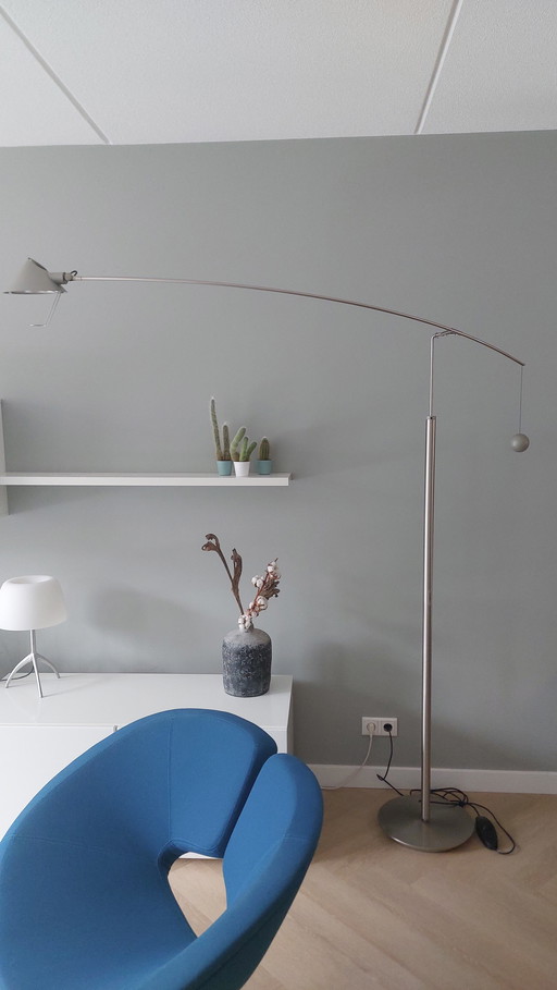Artemide Nestore Terra Carlo Forcolini design vloerlamp