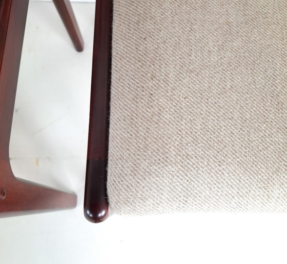 Image 1 of 4 chaises vintage de design danois Findahl en bois et tissu