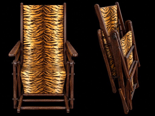 Klappstuhl aus Holz mit Tigerprint