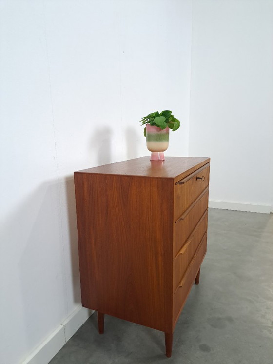 Image 1 of Teak Deense ladekast met 4 lades