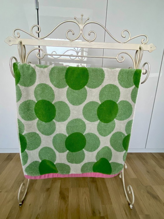 Vintage cast iron towel rack – Decorative Objects (photo 3 of 5)