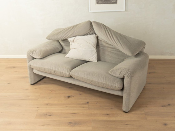 675 MARALUNGA Divano, Vico Magistretti, Cassina – Divani, Textile (photo 10 of 12)