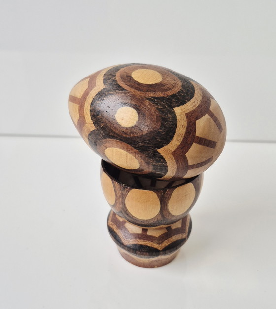 Image 1 of Grande uovo di legno antico, come Therese Trethan, Wiener Werkstätte, Koloman Moser