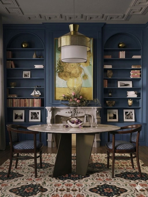 Een paar art deco stoelen in marineblauw jacquard, ontwerp uit 1910 van Thonet.