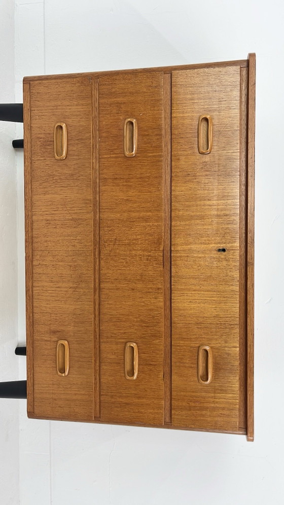Cassettiera svedese vintage in impiallacciatura di teak Flarke, Cassettiere, Legno, Nero (foto 5 di 10)