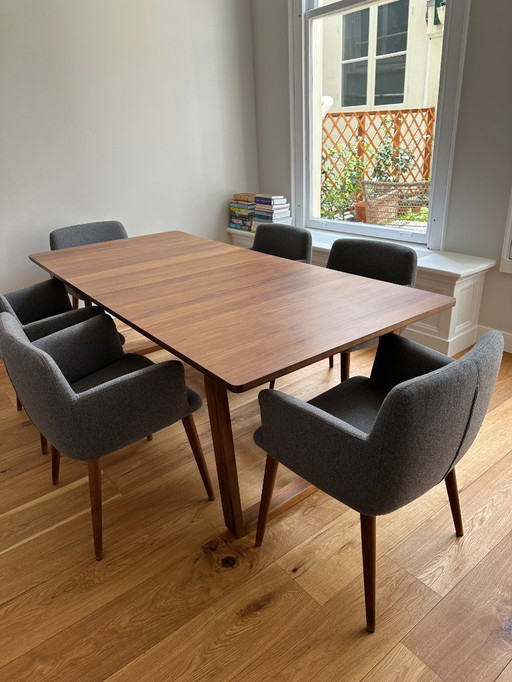 Bolia DT20 dining table walnut veneer 100 x 220/270/320 cm extendable with 2 inserts