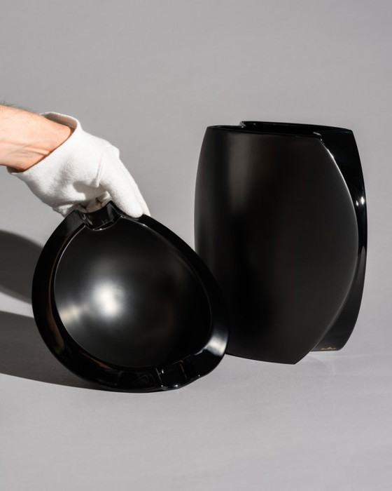 Image 1 of Jan van der Vaart pour Rosenthal Vase en porcelaine noire et duo de bols Nautica, Allemagne