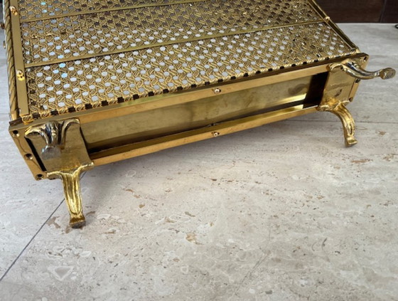 Image 1 of Porte-revues en laiton style Hollywood Regency – lourd et décoratif