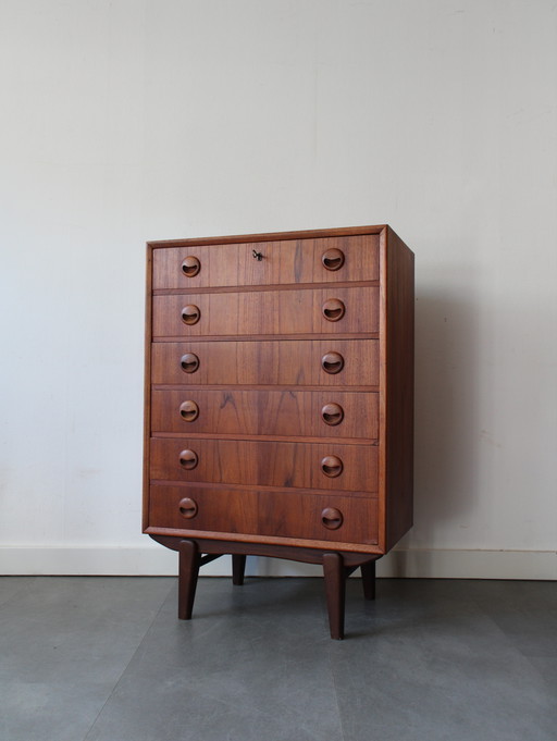 Commode étroite vintage danoise en teck