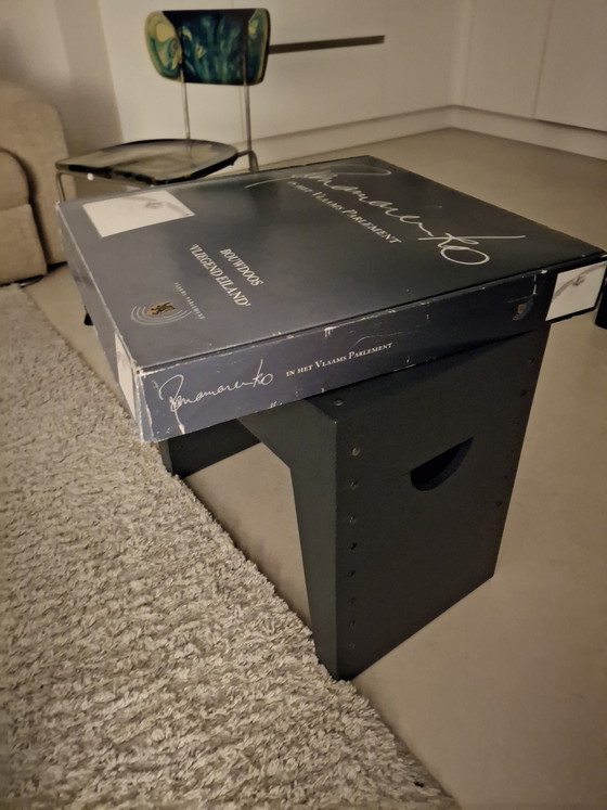 Image 1 of Panamarenko: Kit di montaggio del modello Flying Island in vendita