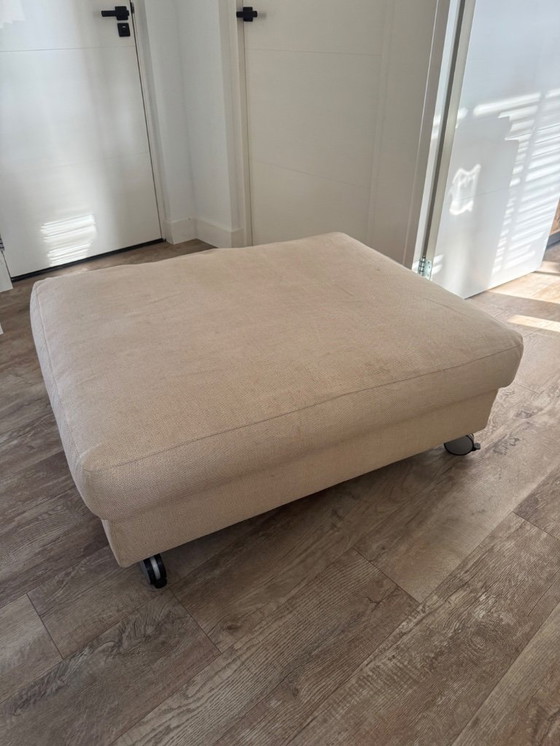 Image 1 of Linteloo; 4 persoons bank, love seat & hocker