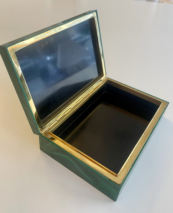 Image 1 of Malachit Schatulle mit vergoldetem Echtsilber Scharnier Juweliersarbeit aus Italien 