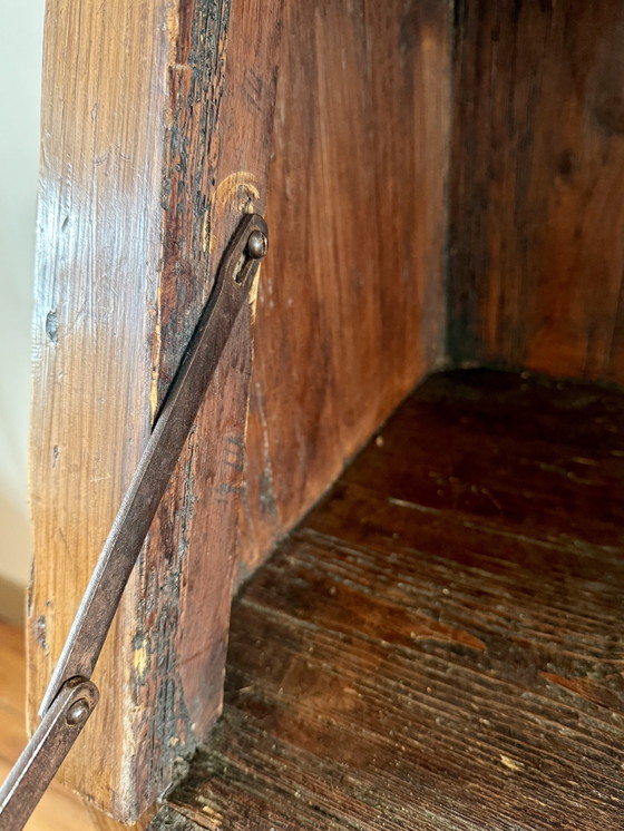 Image 1 of Bureau d'écriture en pin du 19ème siècle