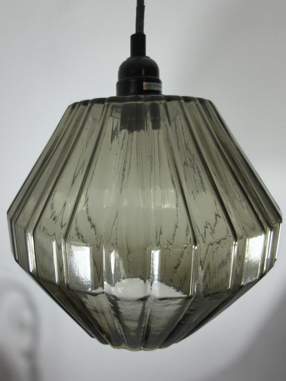 Image 1 of Lampada a sospensione retrò in vetro fumé a coste