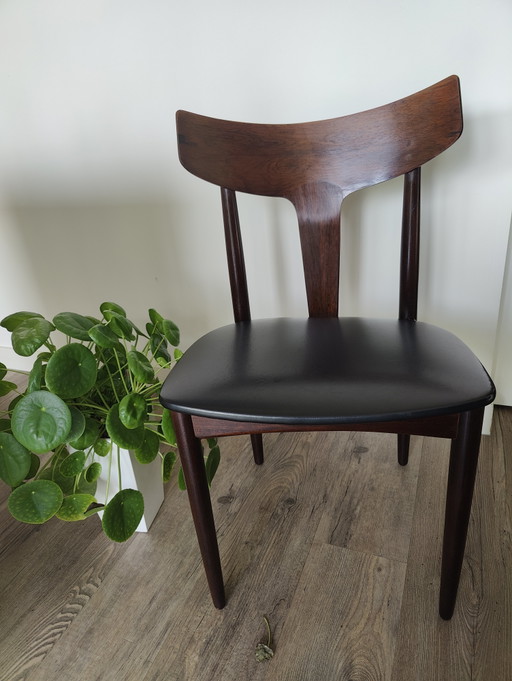 Originele Louis van Teeffelen 'Kastrup' stoel voor Wébé – Jaren 60 (Zwart skai) – eetkamerstoelen, Wood