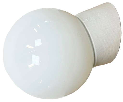 Vintage witte porseleinen wandlamp, jaren 70