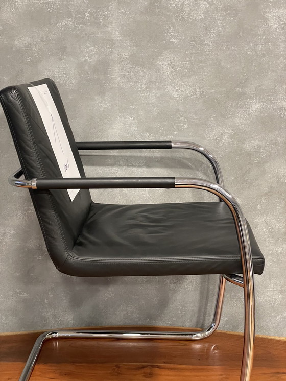Image 1 of Thonet S60 V
