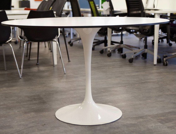 Image 1 of Tafel "Tulip" Diam. 120 Wit