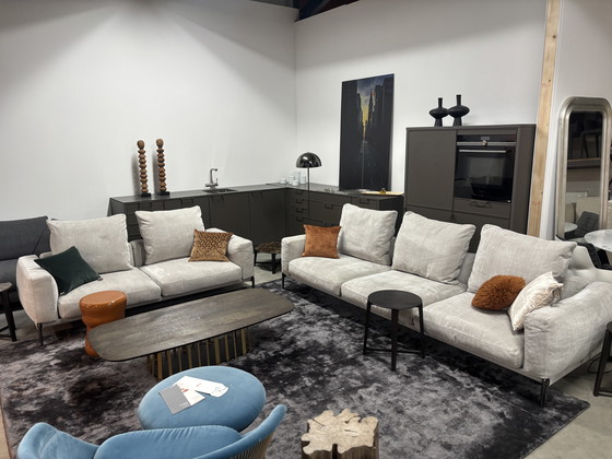 Image 1 of Flexform Romeo 4-seater 288cm in fabric cat Extra LP € 17,000