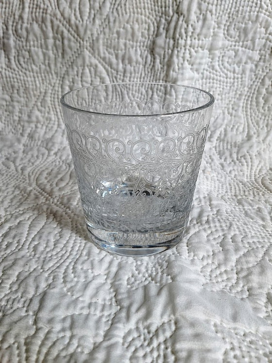 Vaso de agua Baccarat de cristal grabado – decoración arabesca – siglo XX – Vasos y jarras, Crystal (photo 2 of 5)