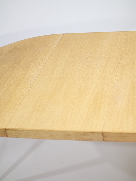 Image 1 of Extendable round dining table Danish oak vintage 1960s