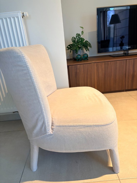Image 1 of Maxalto Febo armchair