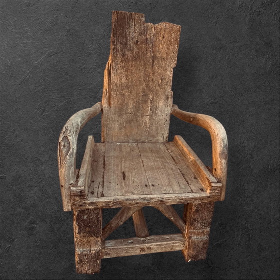 Image 1 of Rare ensemble de quatre fauteuils rustiques faits main, datant d'environ 1750-1830.