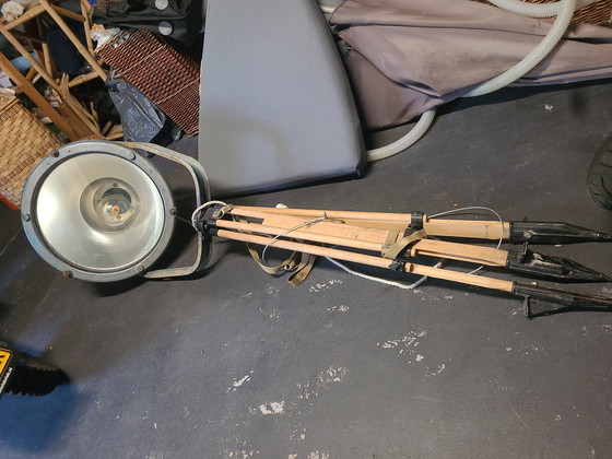 Image 1 of Lampada da terra industriale a 3 gambe