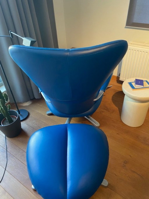 Leolux Formi Phase mit Fußhocker - 670 Lounge-Sessel – draaistoelen, Leather (photo 2 of 5)