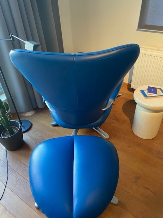 Leolux Formi Phase met voetenbank - 670 lounge stoel – Draaistoelen, Leather (photo 2 of 5)